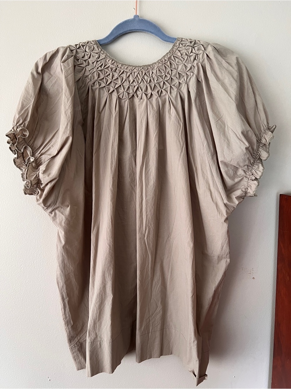 Neuflora Taupe Smocked Yoke Women's Top - Picture 5 of 6